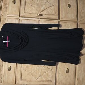 Ladies Kensie black dress with deep side pockets sz lg